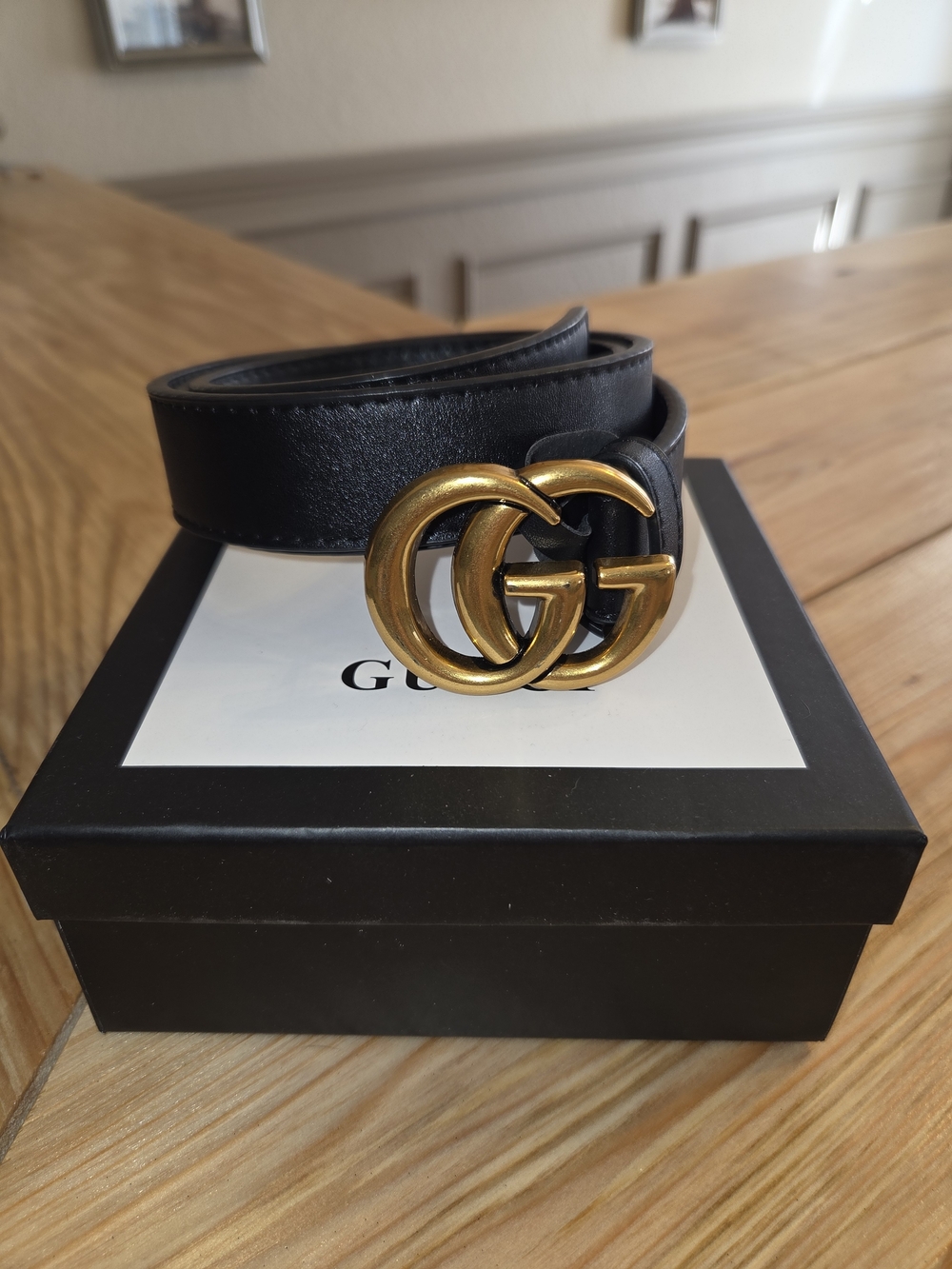 Black Leather GG Buckle Belt
